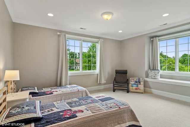 $1,270,000 | 22317 North Greenmeadow Drive, Kildeer, IL 60047