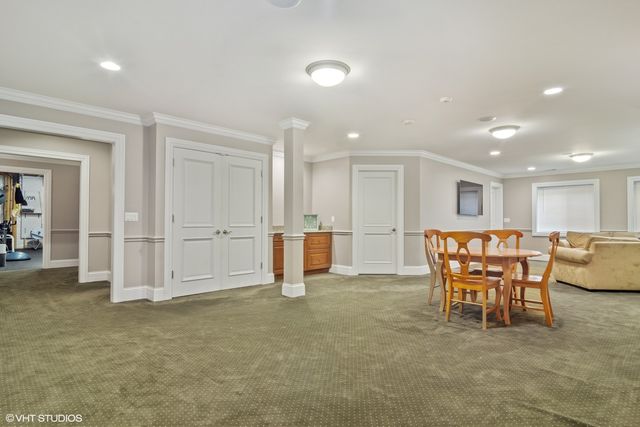 $1,270,000 | 22317 North Greenmeadow Drive, Kildeer, IL 60047