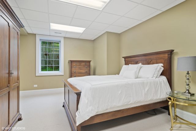 $1,270,000 | 22317 North Greenmeadow Drive, Kildeer, IL 60047