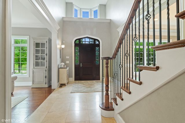 $1,270,000 | 22317 North Greenmeadow Drive, Kildeer, IL 60047