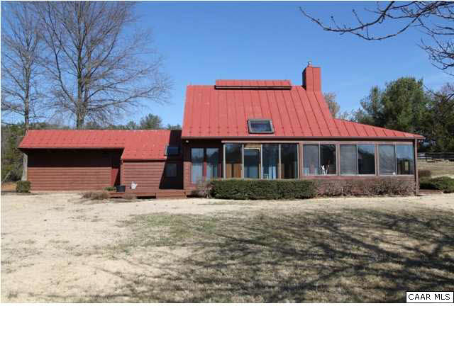 2525 Ridge Road Charlottesville, VA 22901 - Photo 26 of 33 a outdoor view of a house with backyard