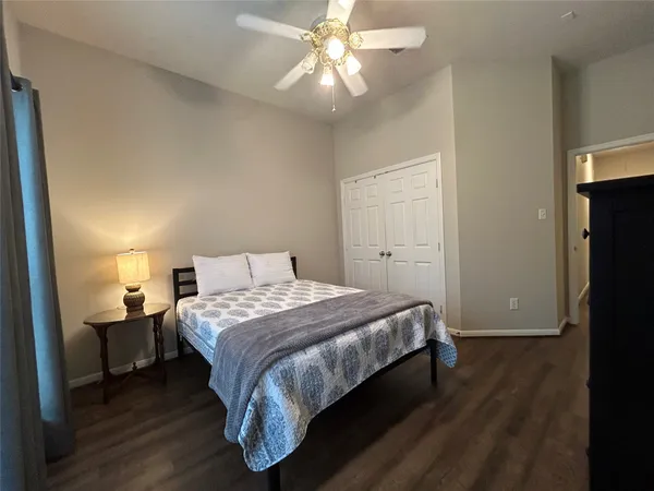 $3,200 | 132 Piper Trail, The Woodlands, TX 77381