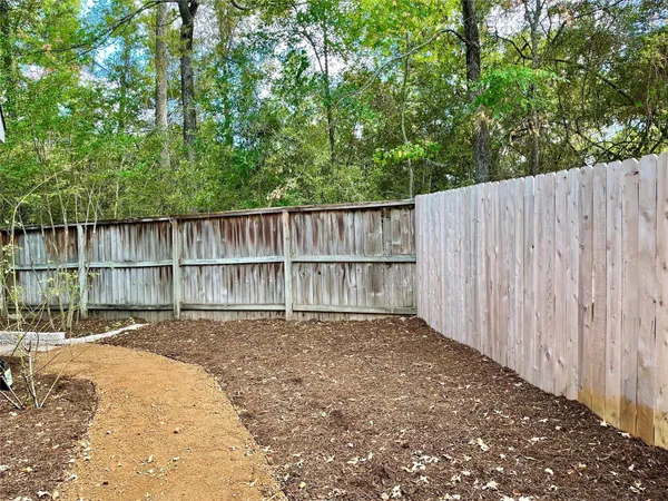 $3,200 | 132 Piper Trail, The Woodlands, TX 77381