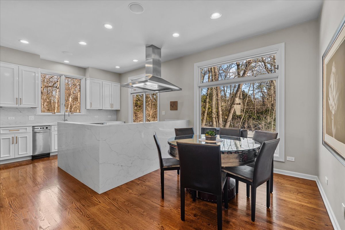 1111 Ashley Road Lake Forest, IL 60045 - Photo 14 of 38