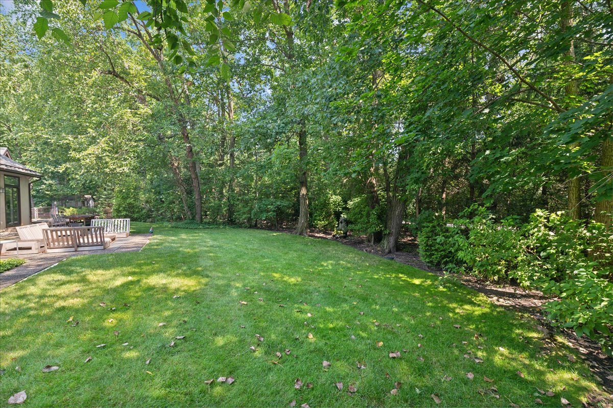 1111 Ashley Road Lake Forest, IL 60045 - Photo 36 of 38