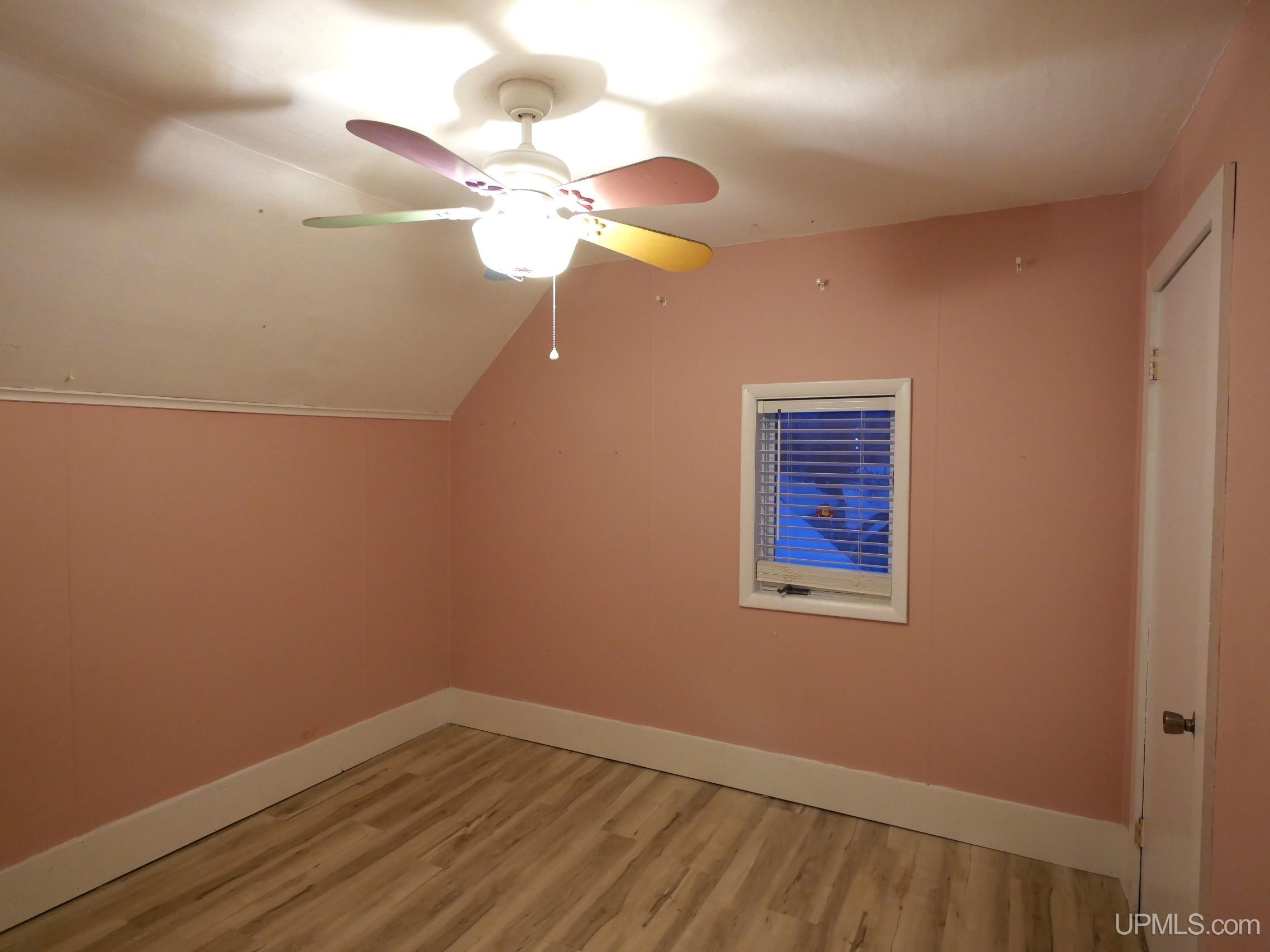 237 Kearsarge Street Calumet, MI 49913 - Photo 48 of 79