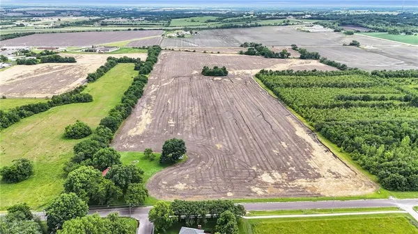 $703,000 | 704 West 19th Street, Ottawa, KS 66067