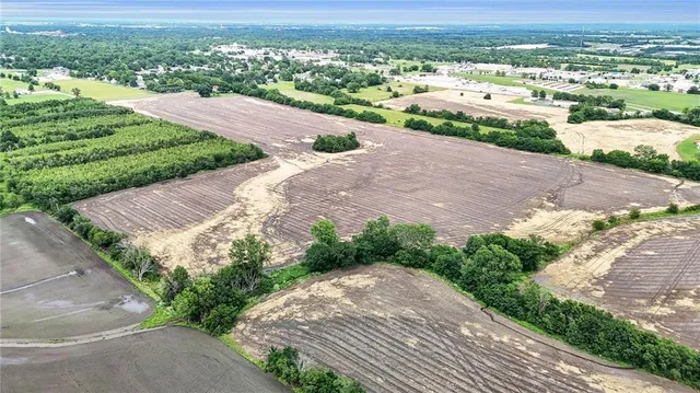 $703,000 | 704 West 19th Street, Ottawa, KS 66067