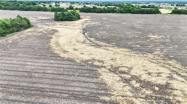 $703,000 | 704 West 19th Street, Ottawa, KS 66067