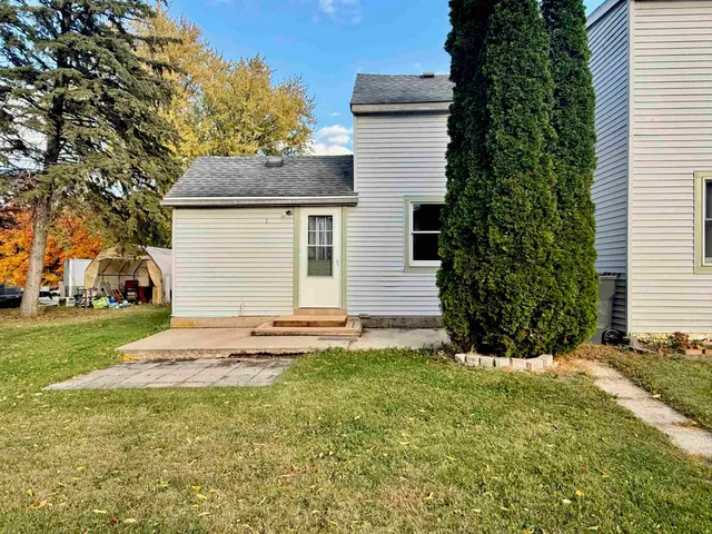$167,980 | 113 East Liberty Street, Berlin, WI 54923