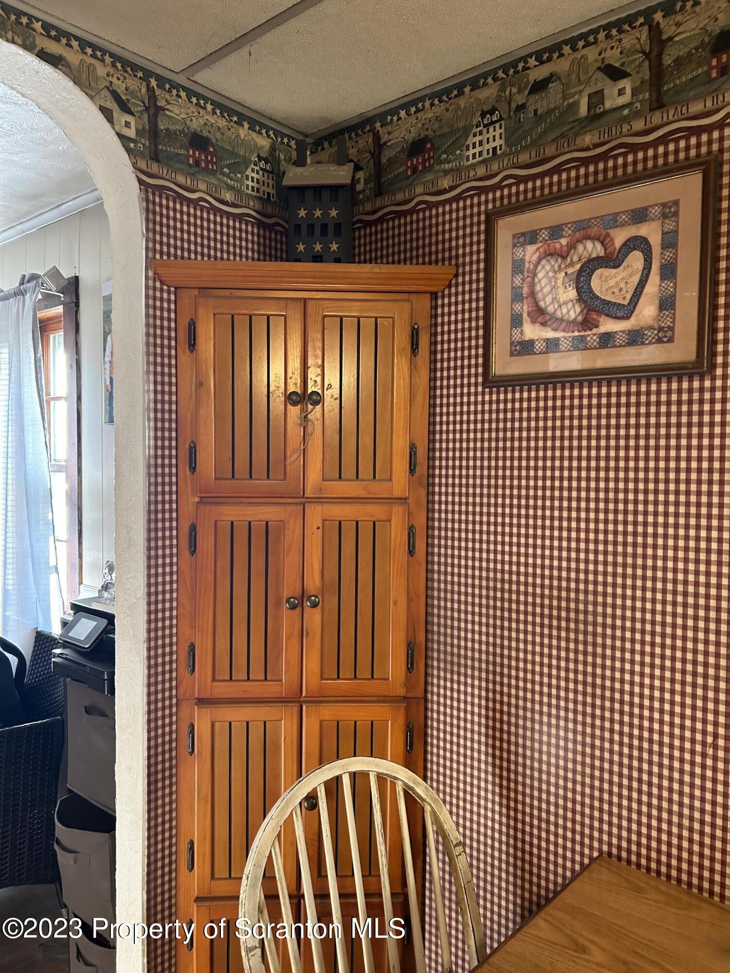 184 Washington Street Great Bend, PA 18821 - Photo 8 of 10 Gallery Image 8