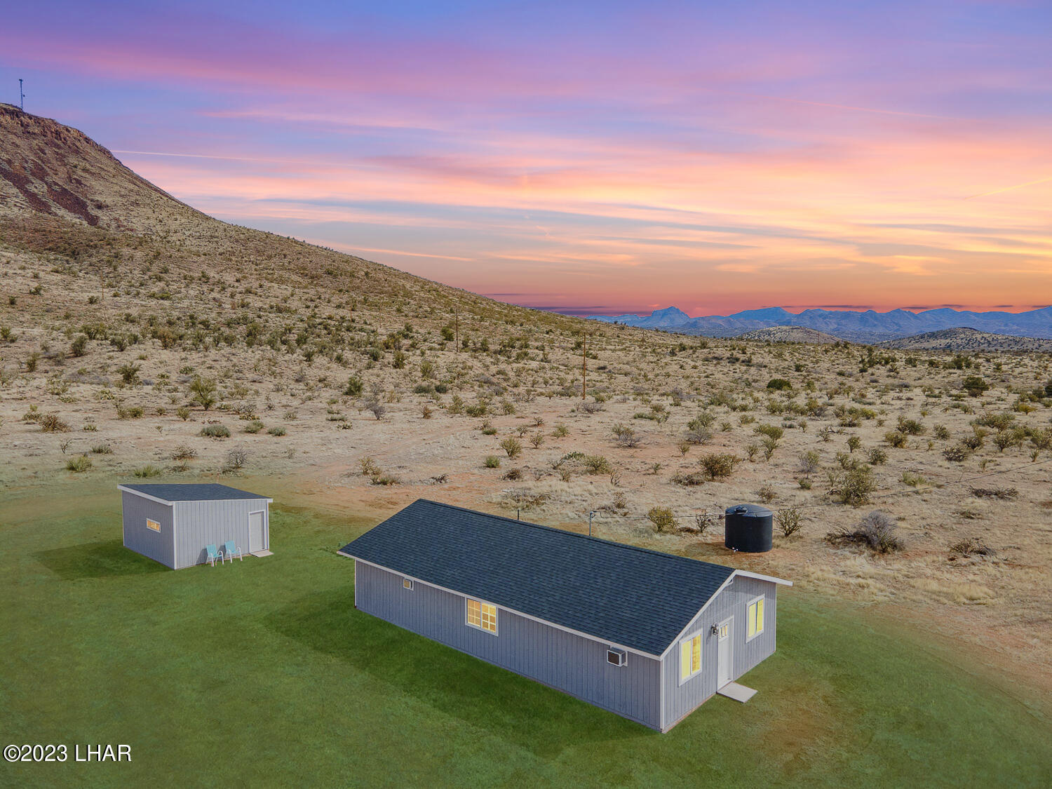 724 Windy Ridge Drive Kingman, AZ 86401 - Photo 1 of 33 78f718db792201d9d9daab72c527821b4d004588