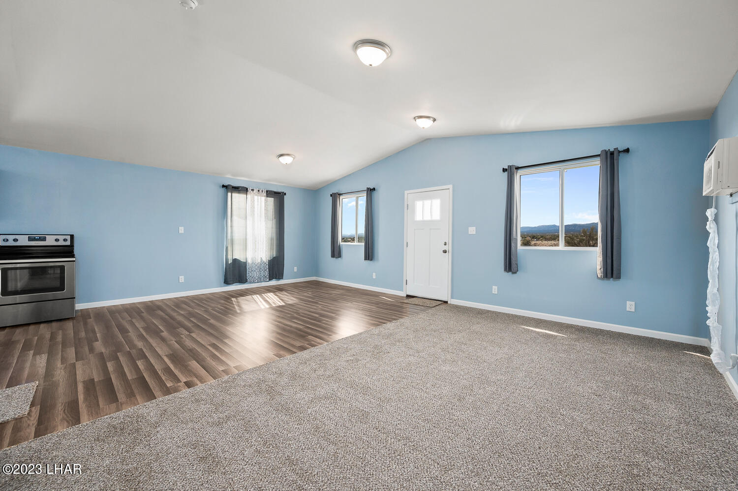 724 Windy Ridge Drive Kingman, AZ 86401 - Photo 21 of 33 742 S Windy Ridge Exports-21
