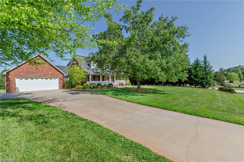 158 Sawgrass Lane North Lexington, NC 27295 - Photo 2 of 37