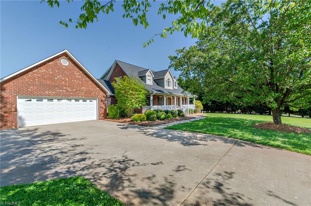 158 Sawgrass Lane North Lexington, NC 27295 - Photo 3 of 37