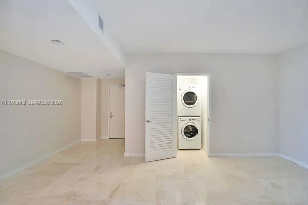 $5,900 | 1010 Brickell Avenue, Unit 3506, Miami, FL 33131