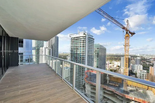 $5,900 | 1010 Brickell Avenue, Unit 3506, Miami, FL 33131