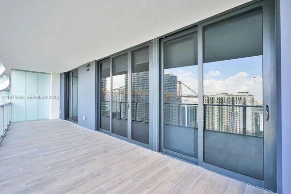 $5,900 | 1010 Brickell Avenue, Unit 3506, Miami, FL 33131