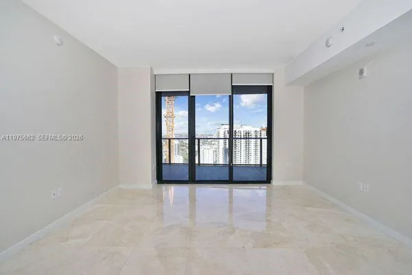 $5,900 | 1010 Brickell Avenue, Unit 3506, Miami, FL 33131