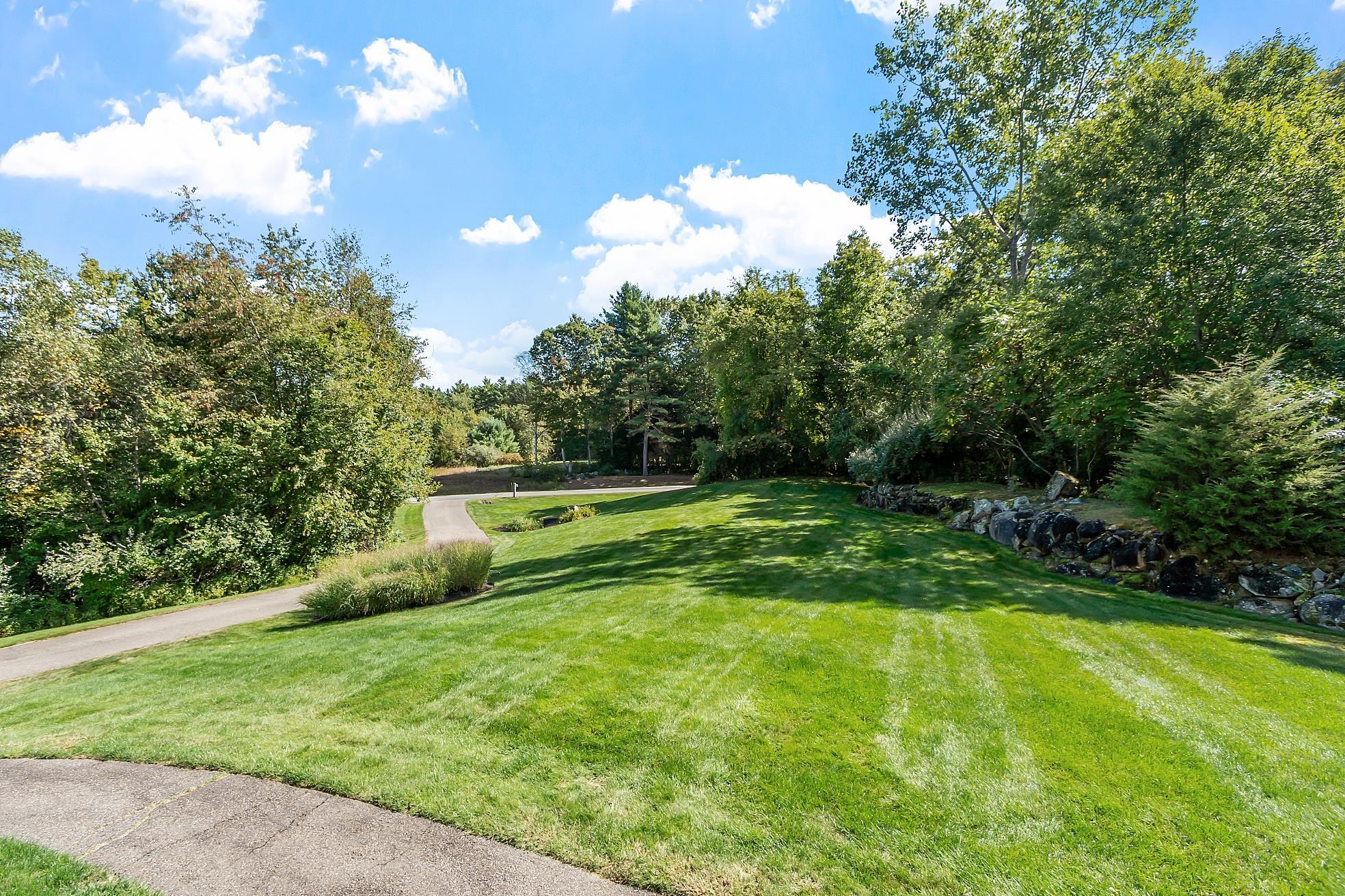 36 Croft Lane Chester, NH 03036 - Photo 5 of 54 Gallery Image 5