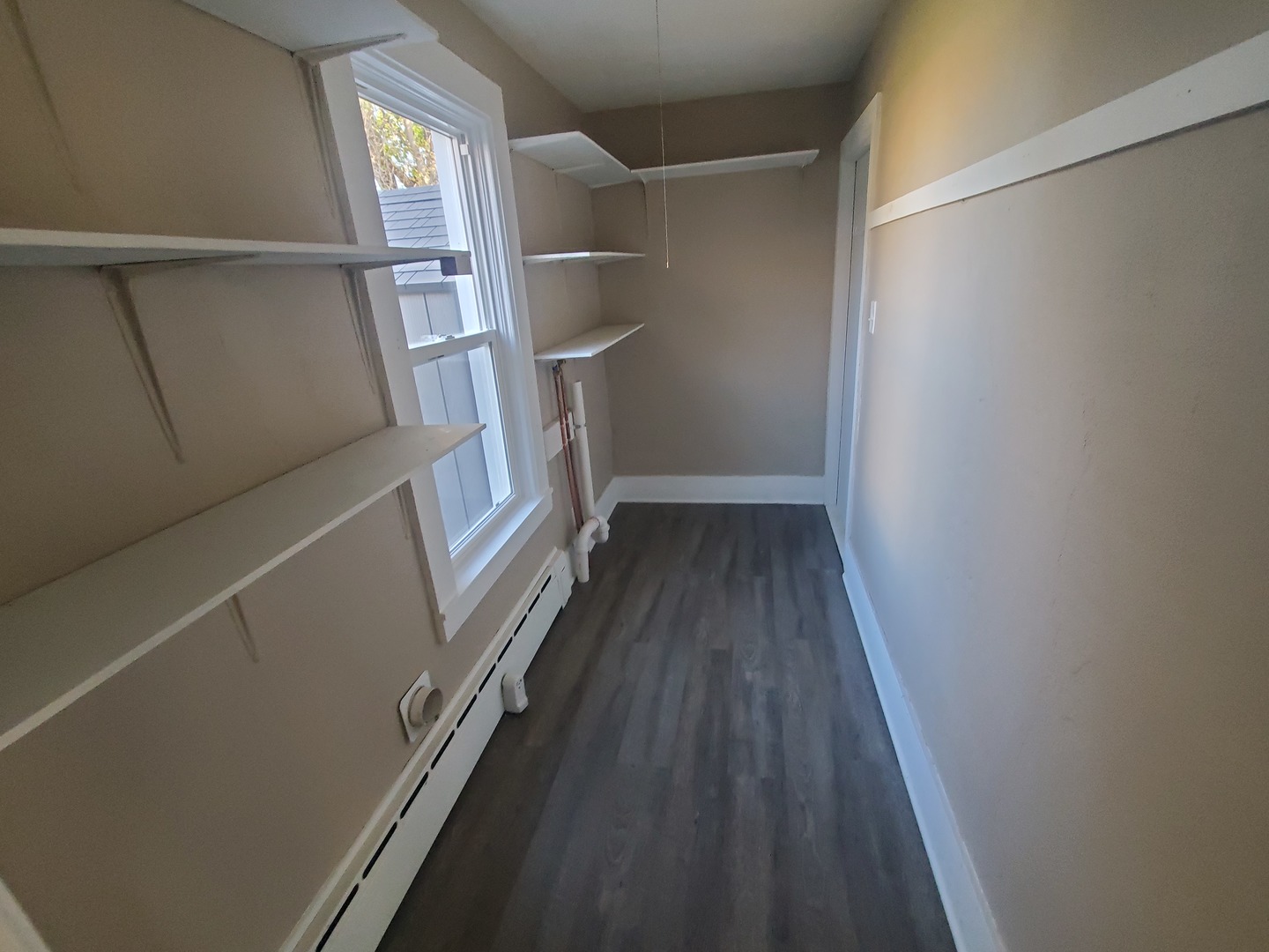 11606 Prairie Avenue Hebron, IL 60034 - Photo 5 of 14 a view of entryway with wooden floor