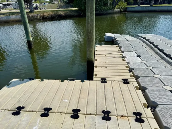 $495,900 | 7650 Hatteras Drive, Hudson, FL 34667