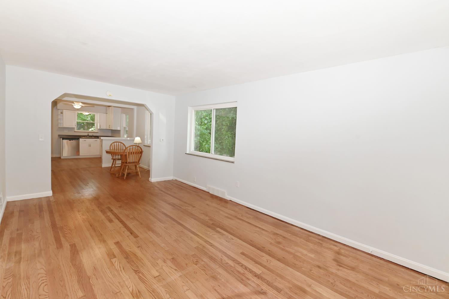 5702 Hunter Avenue Norwood, OH 45212 - Photo 6 of 30