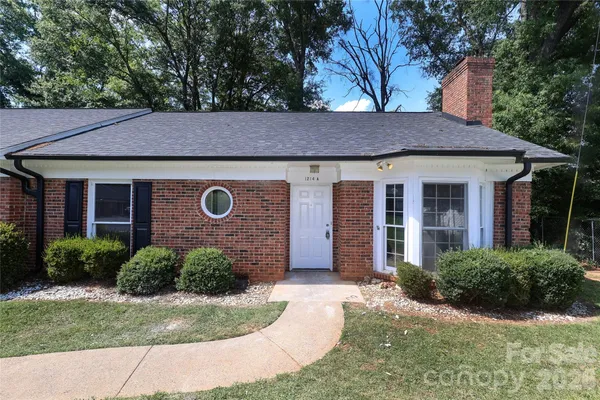 $195,000 | 1214 East Franklin Boulevard, Unit A, Gastonia, NC 28054