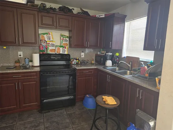 $490,000 | 28704 Southwest 147th Place, Homestead, FL 33033