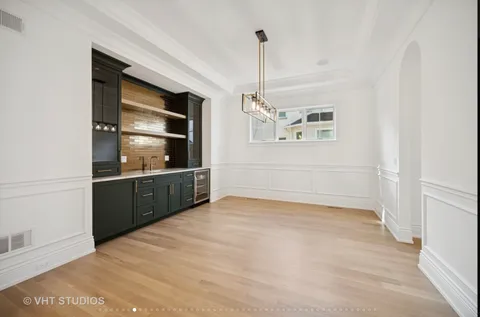 $3,099,000 | 626 Gregory Avenue, Wilmette, IL 60091