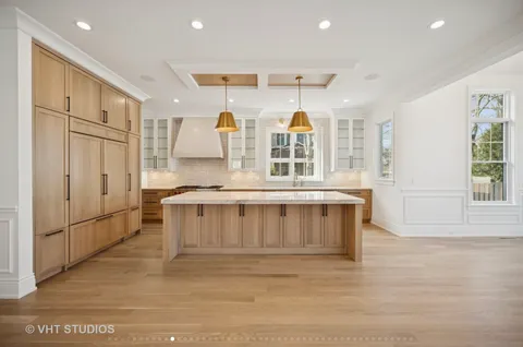 $3,099,000 | 626 Gregory Avenue, Wilmette, IL 60091