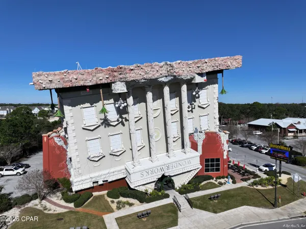 $259,900 | 2118 Sterling Cove Boulevard, Panama City Beach, FL 32408
