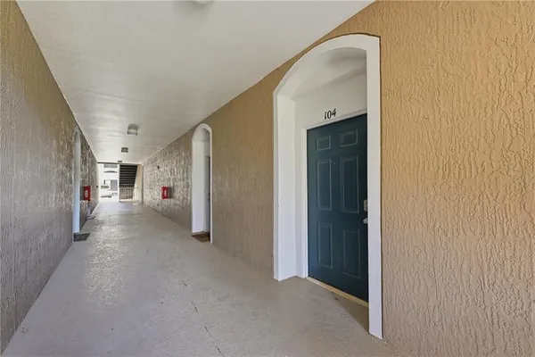 $1,975 | 580 Brantley Terrace Way, Unit 104, Altamonte Springs, FL 32714