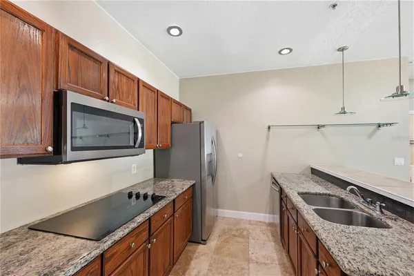 $1,975 | 580 Brantley Terrace Way, Unit 104, Altamonte Springs, FL 32714