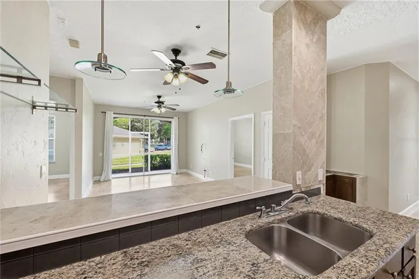 $1,975 | 580 Brantley Terrace Way, Unit 104, Altamonte Springs, FL 32714