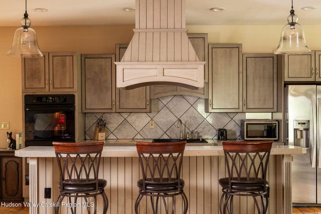 $669,000 | 452 Cunningham Road, Durham, NY 12422