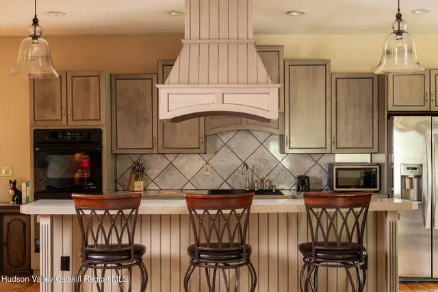 $669,000 | 452 Cunningham Road, Durham, NY 12422