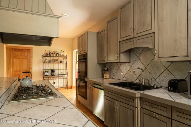 $669,000 | 452 Cunningham Road, Durham, NY 12422