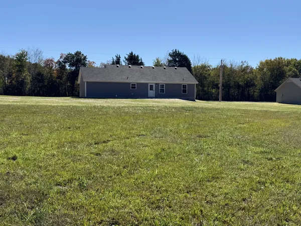 $340,000 | 1543 Paynes Church Road, Winchester, TN 37398