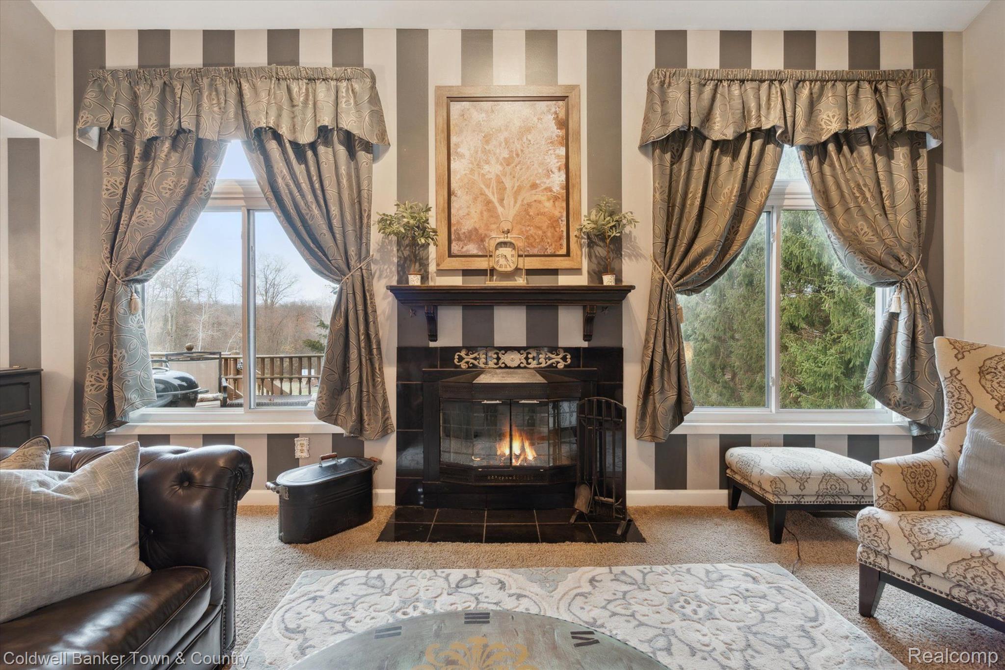 Cozy Fireplace and Great Views