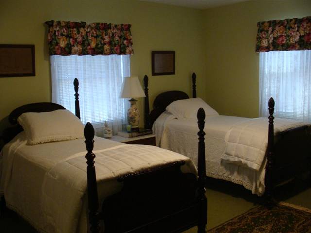 1902 Sheldon Drive Anderson, SC 29621 - Photo 12 of 21