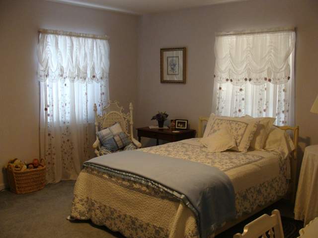 1902 Sheldon Drive Anderson, SC 29621 - Photo 13 of 21