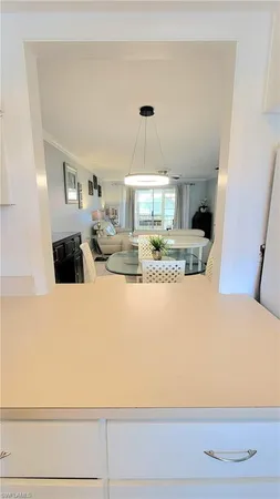 $1,600 | 300 Valley Stream Drive, Unit A7, Naples, FL 34113