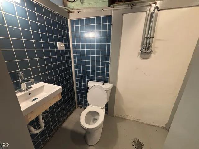 $152,750 | 107 East Sycamore Street, Attica, IN 47918