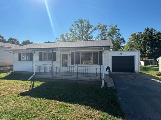 $152,750 | 107 East Sycamore Street, Attica, IN 47918