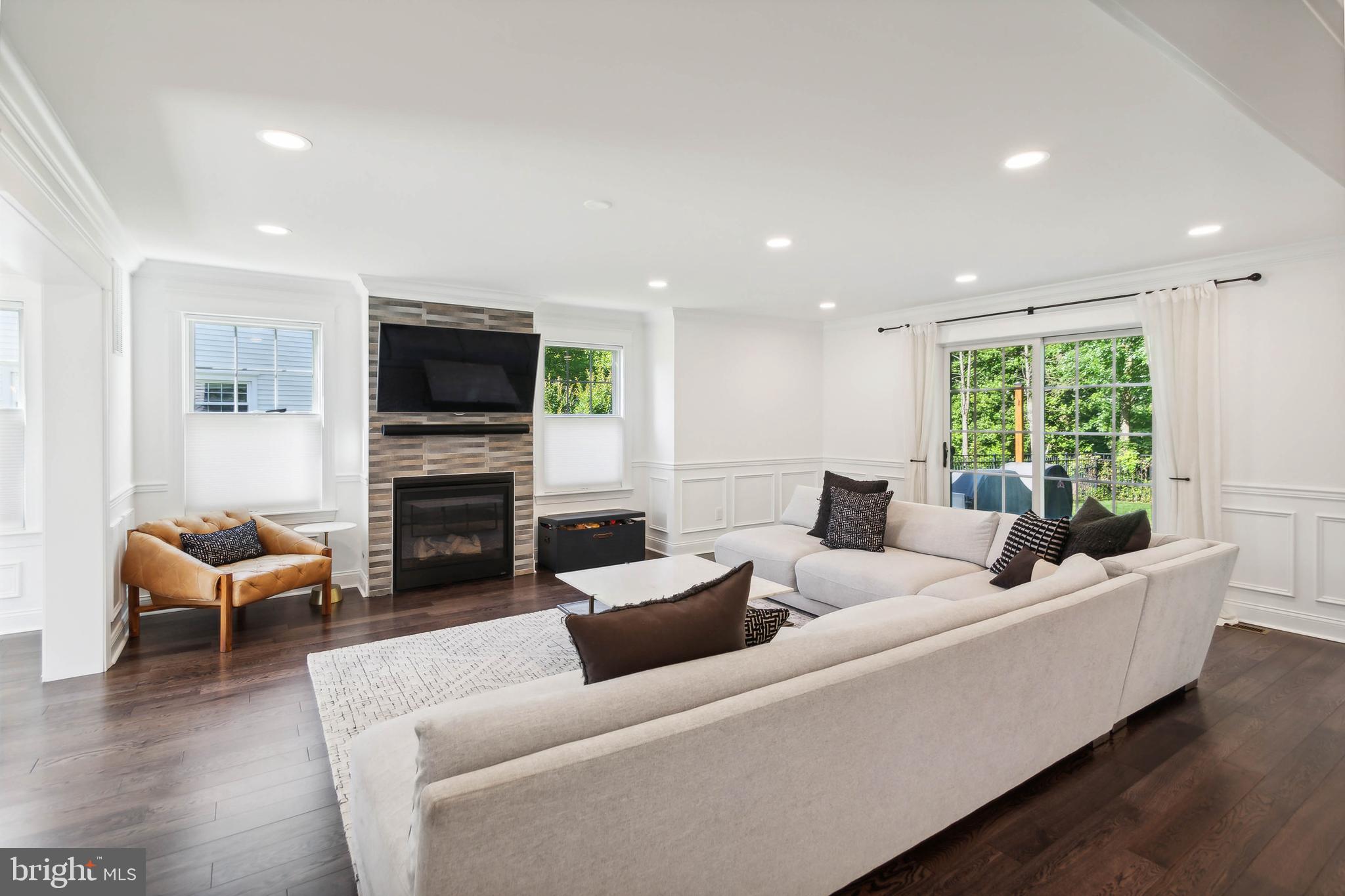 210 Meadow Drive Haddonfield, NJ 08033 - Photo 8 of 25