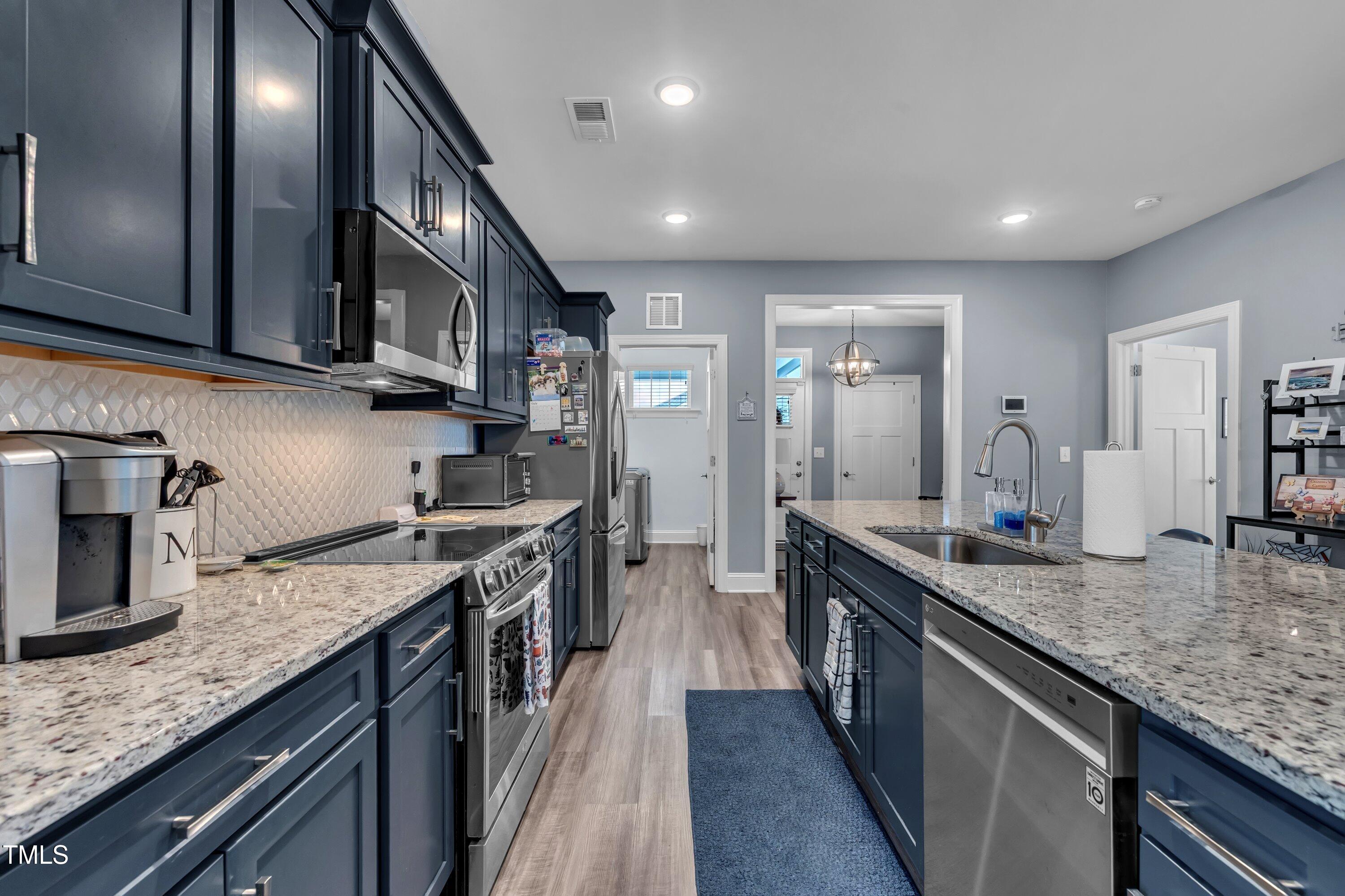 34 Cabarrus Way Clayton, NC 27520 - Photo 8 of 50 16-34 Cabarrus Wy-29