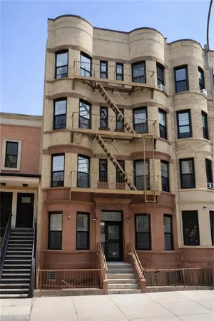 $3,000,000 | 141 Albany Avenue | Crown Heights