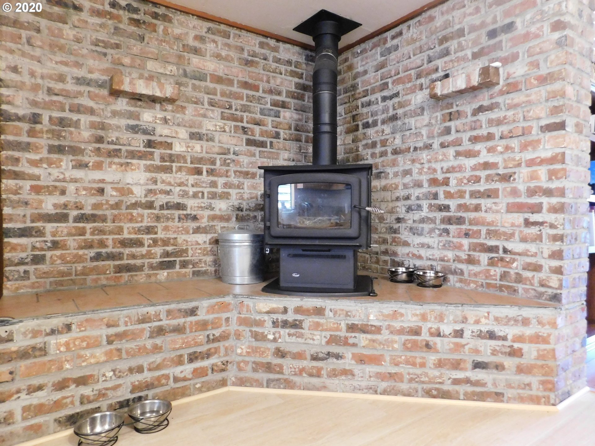 912 Bender Street Myrtle Point, OR 97458 - Photo 6 of 27 Gallery Image 6