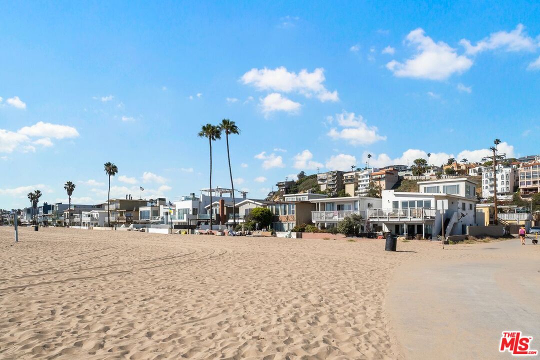 100 Sunridge Street Playa del Rey, CA 90293 - Photo 34 of 46 Gallery Image 34
